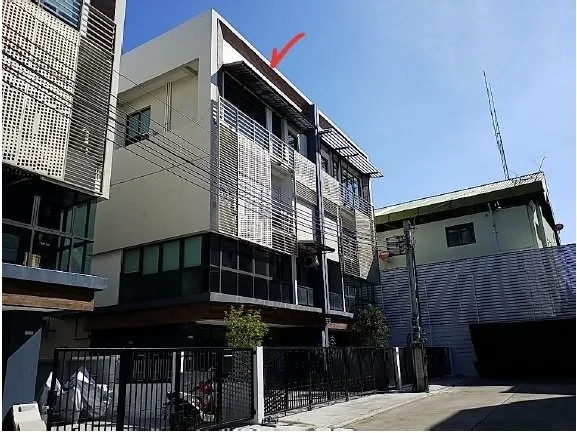 บ้านแฝด ดิสทริค เอกมัย-รามอินทรา บึงกุ่ม