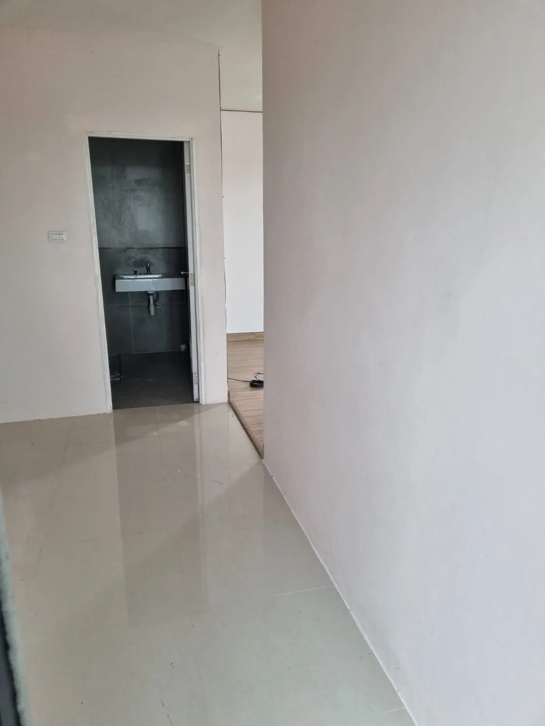 ห้องชุด ธนาบุรี เรสซิเด้นซ์ [ชั้น 4]