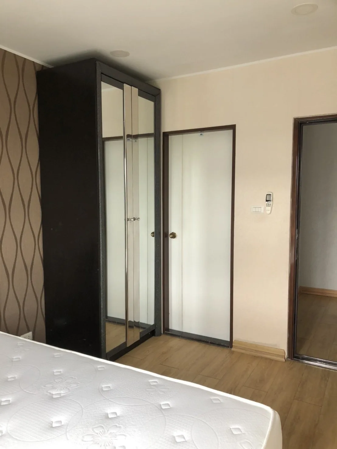 ห้องชุด บี มาย คอนโด (คริสตัน คอนโด) [ชั้น 6]