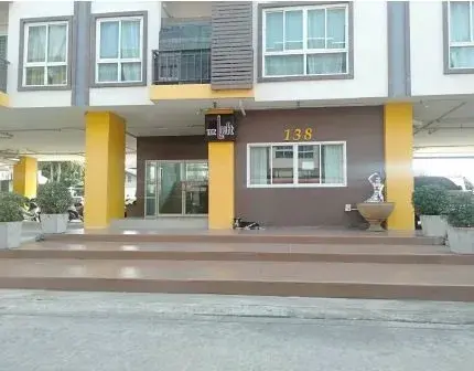 ห้องชุด เดอะลูฟท์ คอนโด [ชั้น 3]