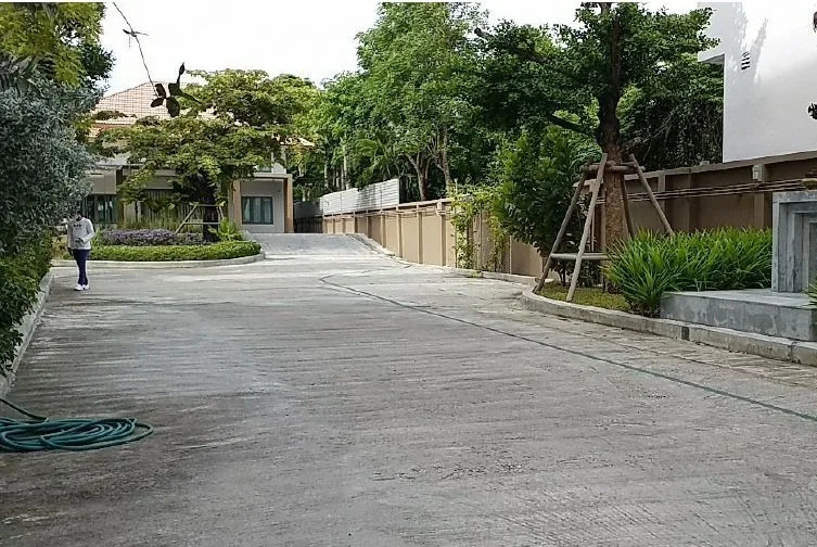 ที่ดินว่างเปล่า เมืองนครปฐม