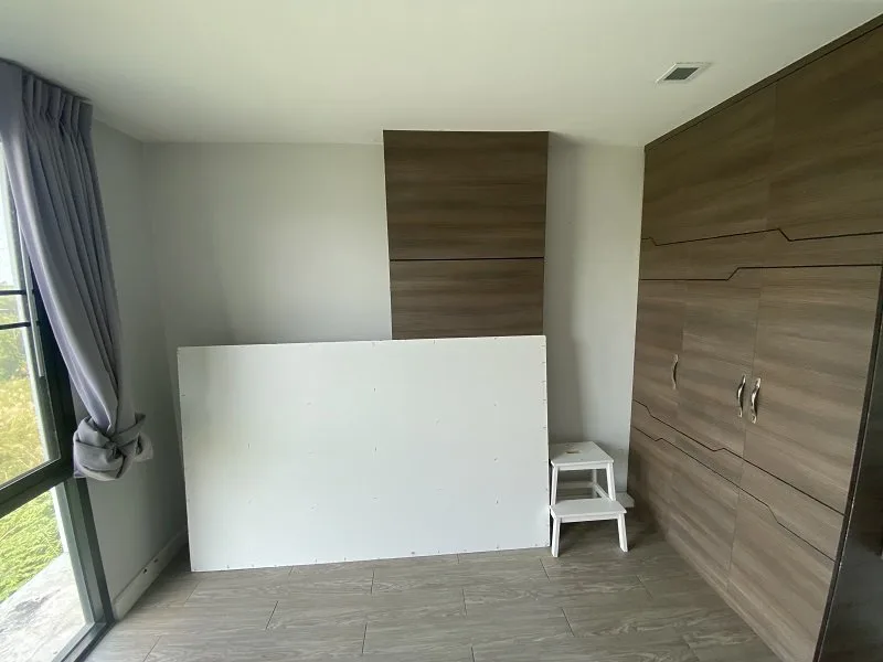 ห้องชุด เอบาโคนี่ ลิฟวิ่ง [ชั้น 4]