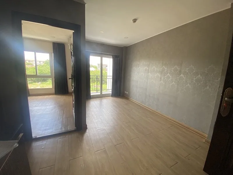 ห้องชุด บี มาย คอนโด (คริสตัน คอนโด) [ชั้น 3]