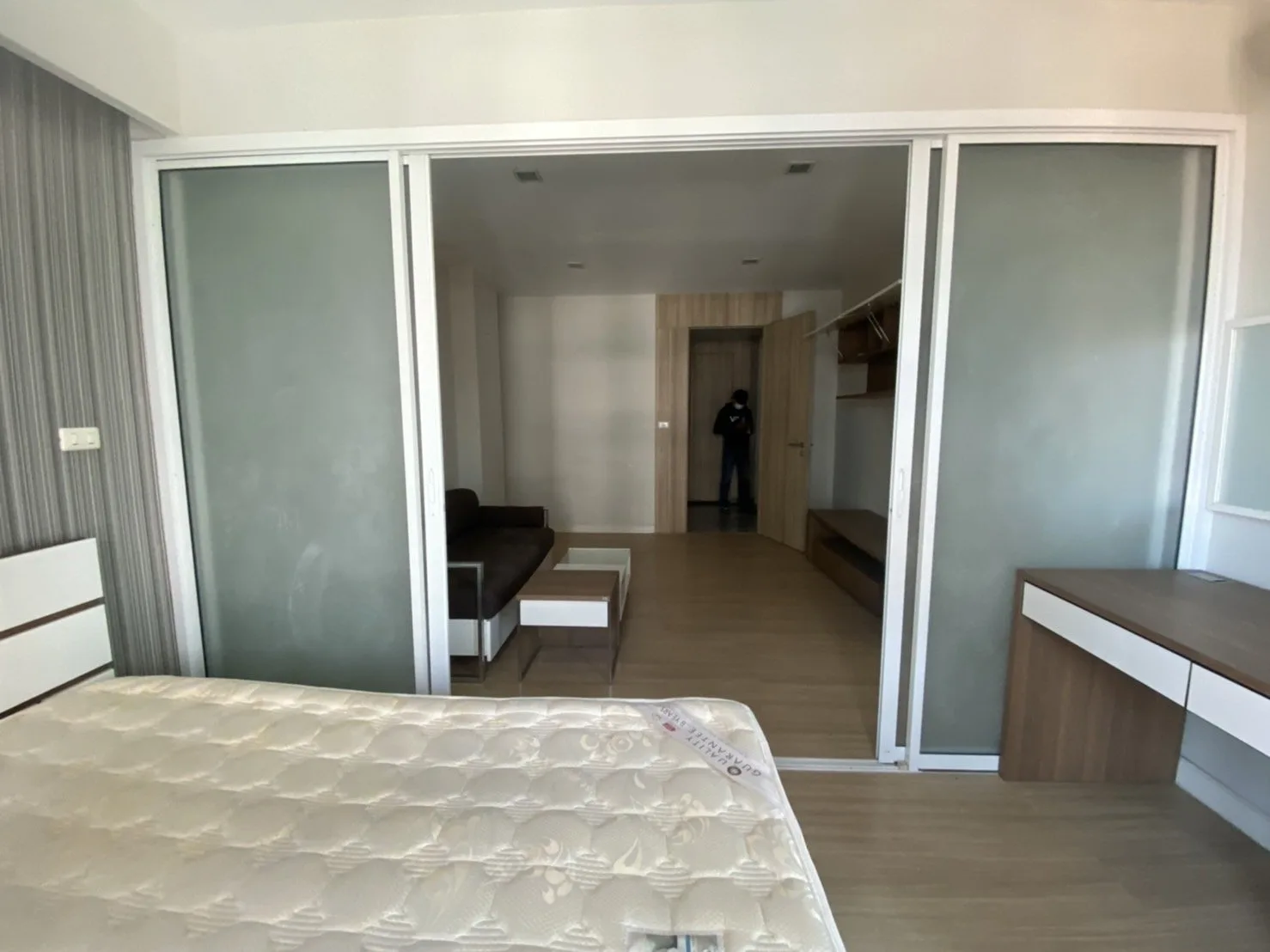 ห้องชุด เออบานี่ คอนโดมิเนียม [ชั้น 6]