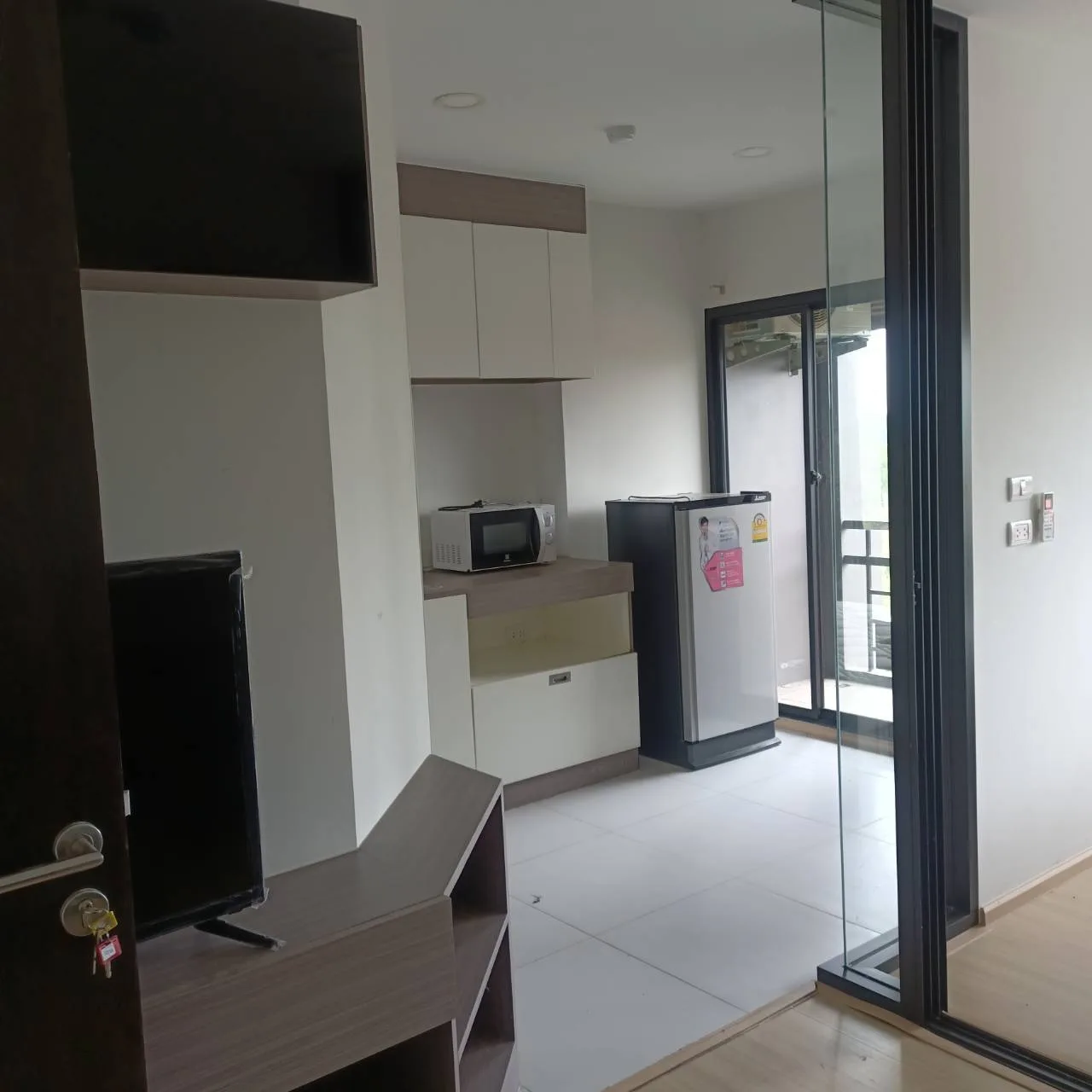 ห้องชุด เวียร์ 7 บางนา [ชั้น 4 อาคาร ซี]