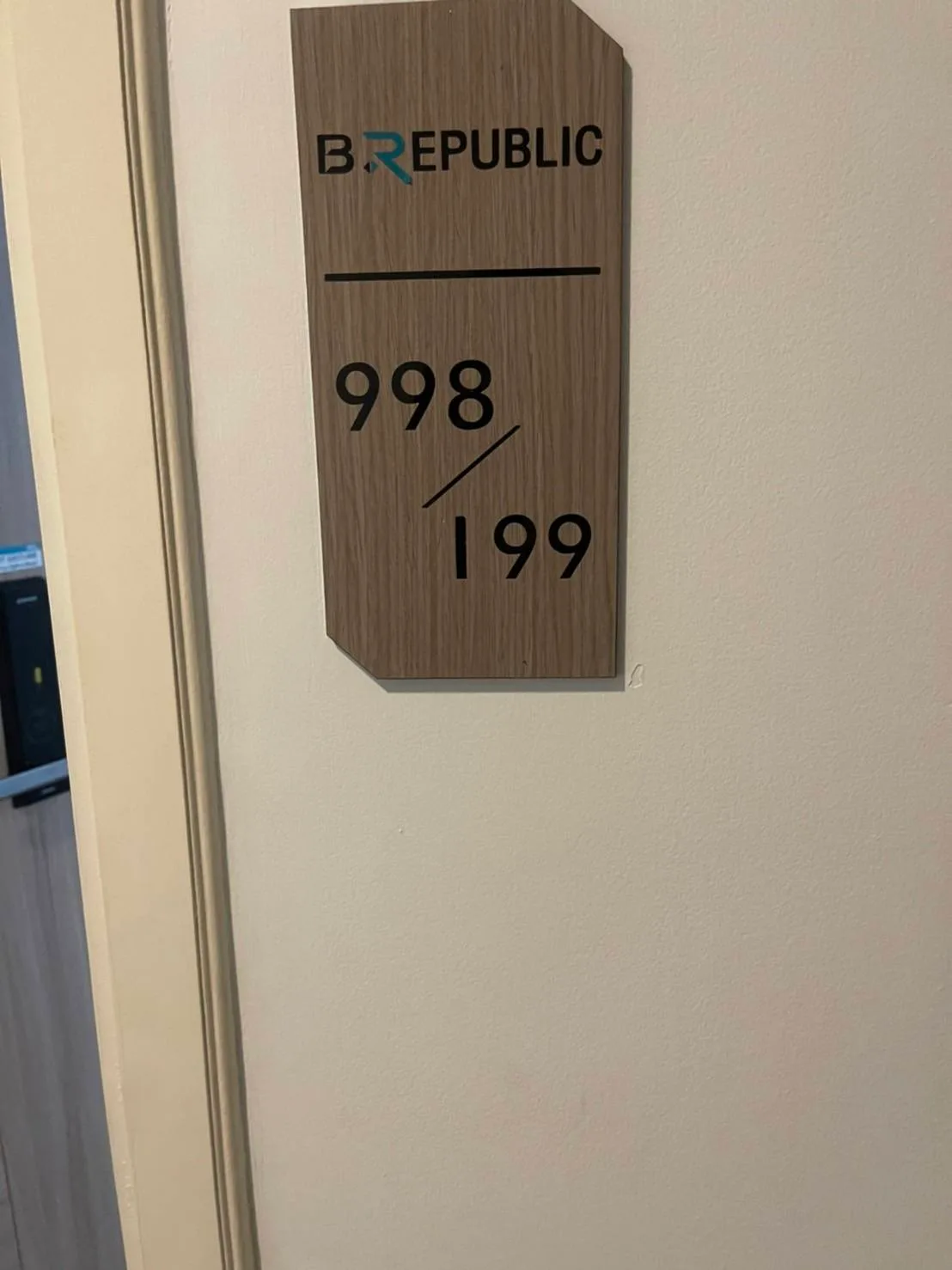ห้องชุด บี รีพับบลิค สุขุมวิท 101/1 [ชั้น 3 อาคาร B]