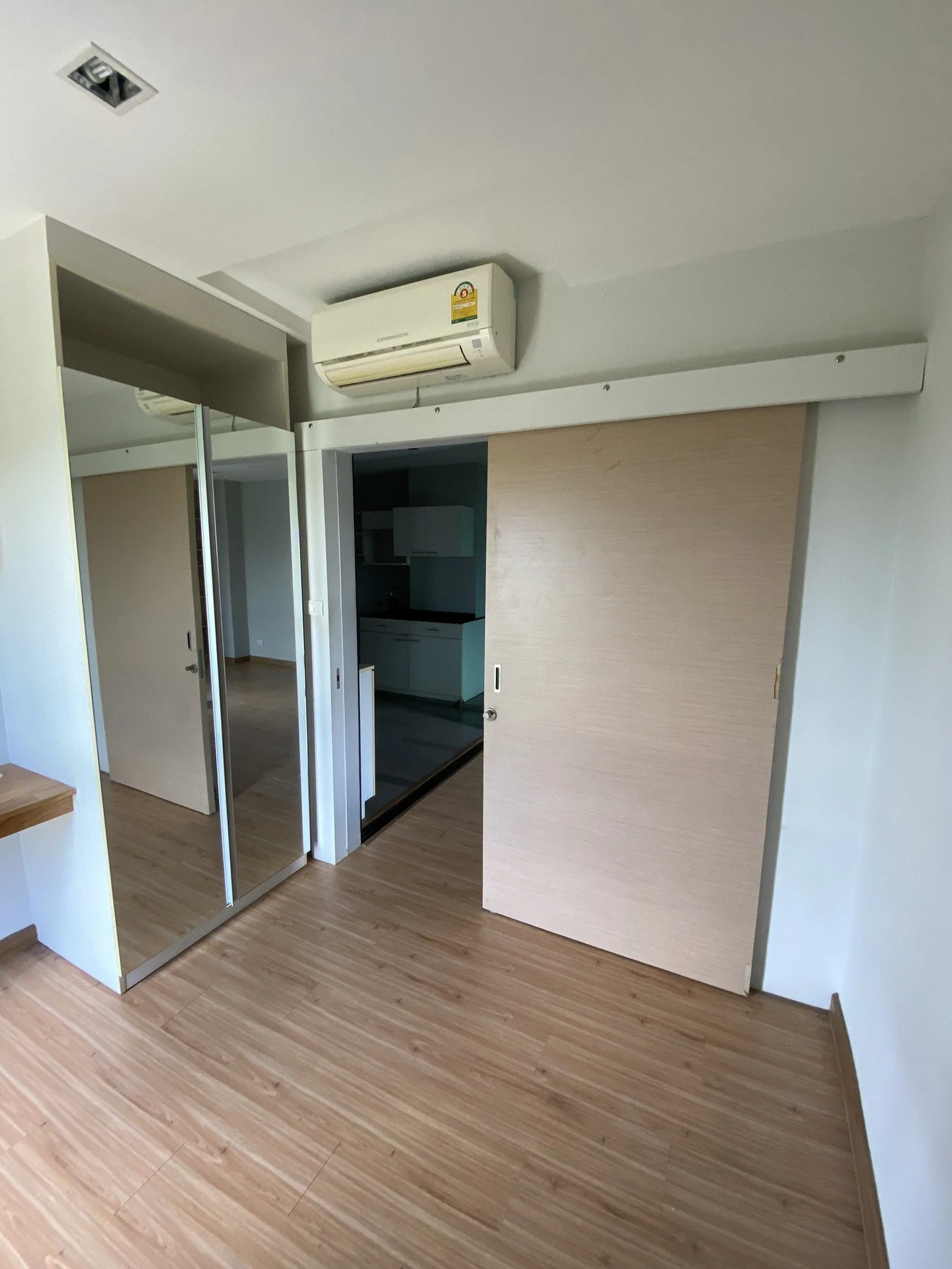 ห้องชุด ดรีมบ็อกซ์ [ชั้น 3]
