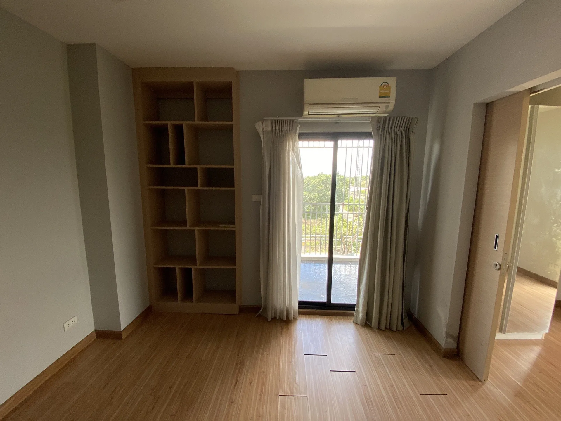 ห้องชุด ดรีมบ็อกซ์ [ชั้น 3]