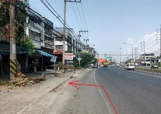 อาคารพาณิชย์ ลาภอนันต์ บ้านโป่ง-ราชบุรี