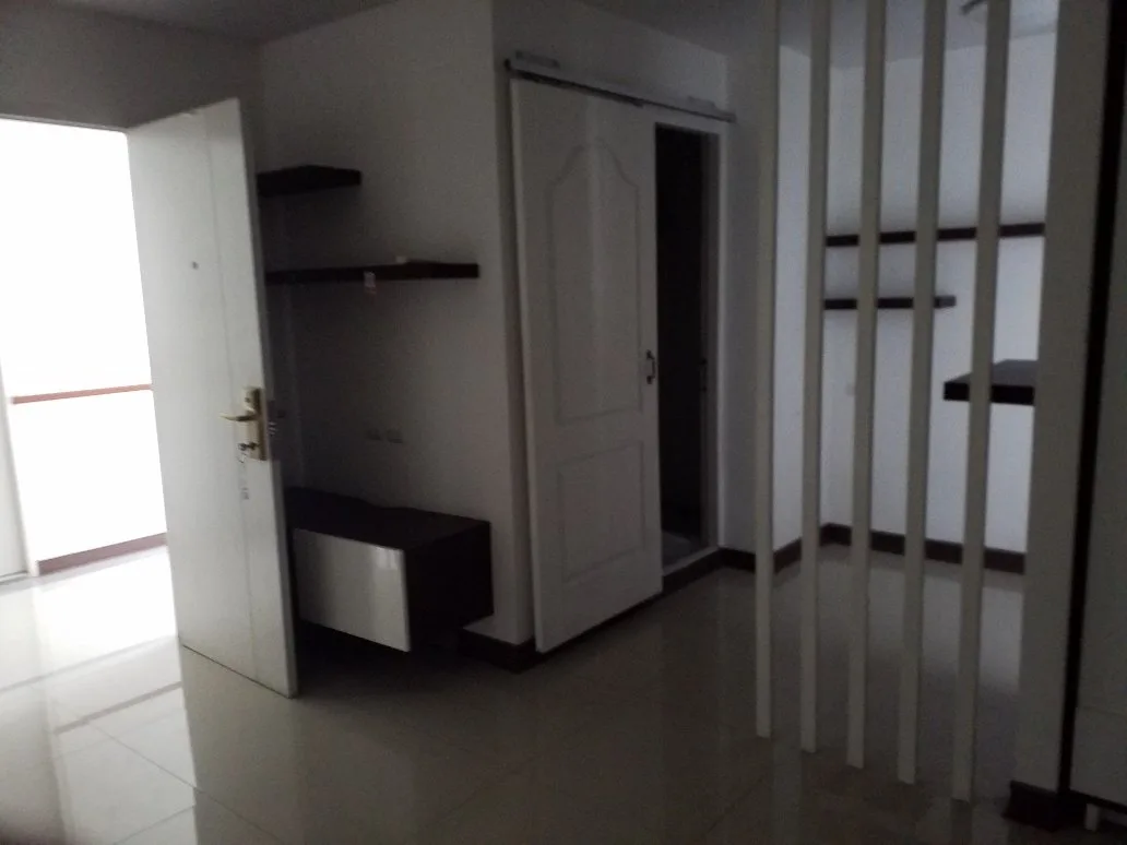 ห้องชุด ดิ อเวนิว เวนิส บี [ชั้น 7 อาคาร B]