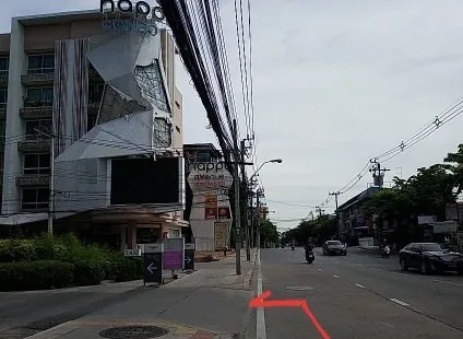 ห้องชุด แฮปปี้ คอนโด ลาดพร้าว 101 [ชั้น 5 อาคาร B]