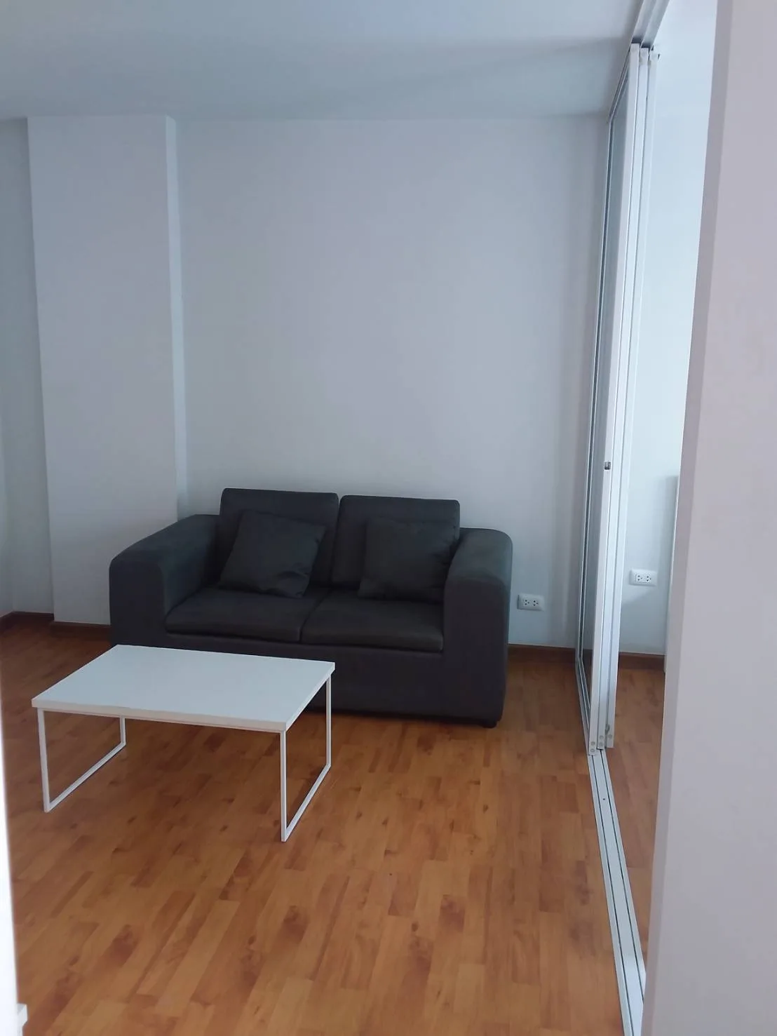 ห้องชุด ทิวลิปไลท์ คอนโดมิเนียม [ชั้น 6 อาคาร 2]