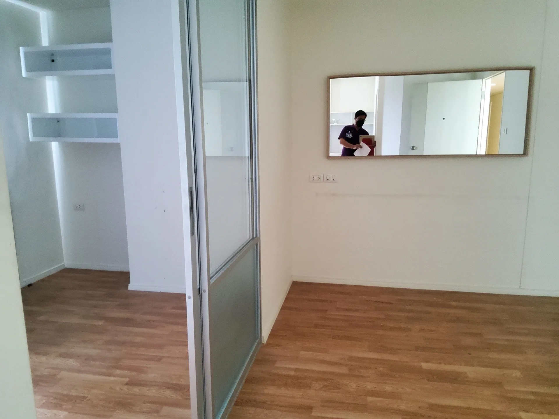 ห้องชุด ลุมพินีพาร์ค เพชรเกษม 98 เอ,บี [ชั้น 19 (18)]