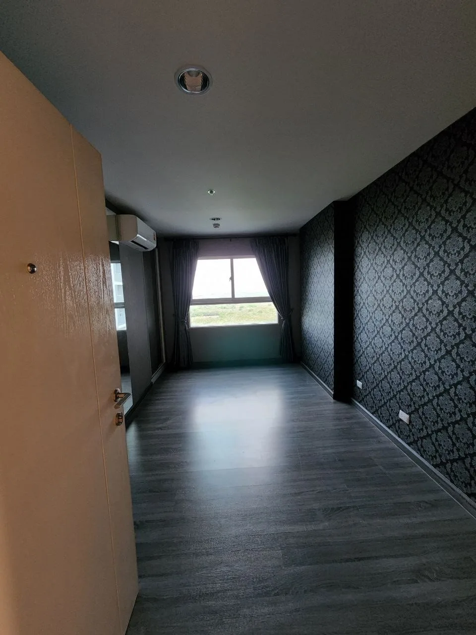 ห้องชุด เดอะทรัสต์ คอนโด แอท บีทีเอส [ชั้น 20]