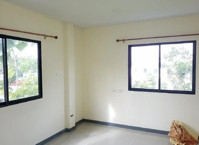 ทาวน์เฮ้าส์ เดอะเน็กซ์ วิลเลจ 2 ศรีราชา-ชลบุรี