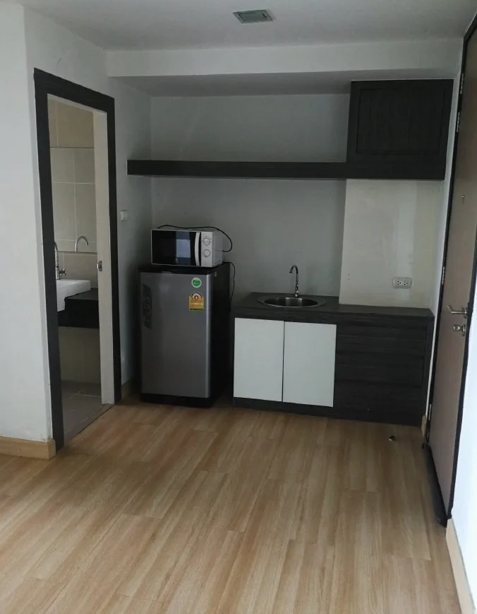 ห้องชุด ลีฟวิ่ง อเวนิว บางแสน [ชั้น 7]