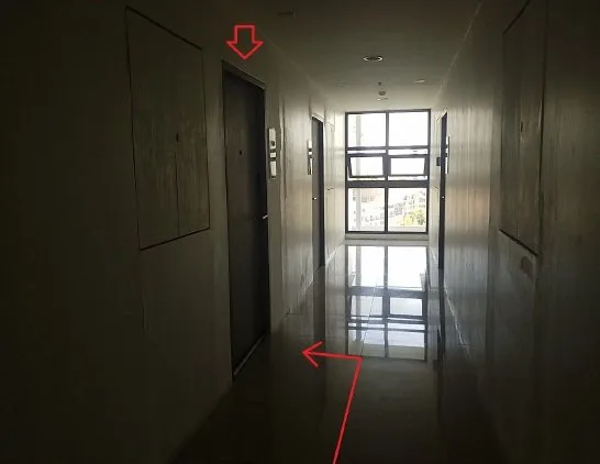 ห้องชุด ทรีท็อปส์ คอนโดมิเนียม [ชั้น 12]