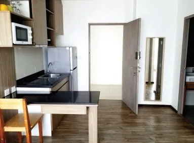 ห้องชุด ทรีท็อปส์ คอนโดมิเนียม [ชั้น 12]