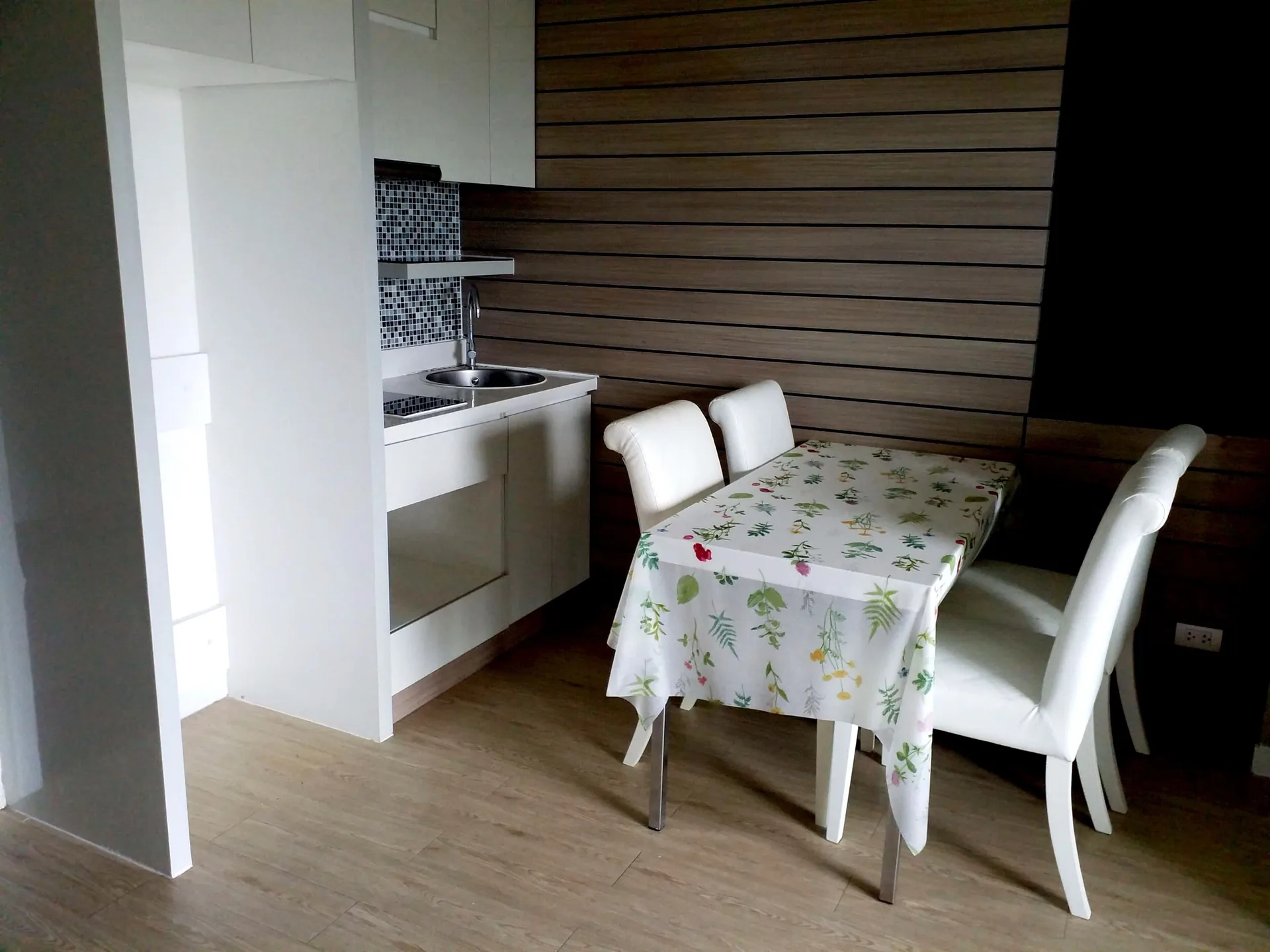 ห้องชุด ลาซานเทียร์ [ชั้น 25]