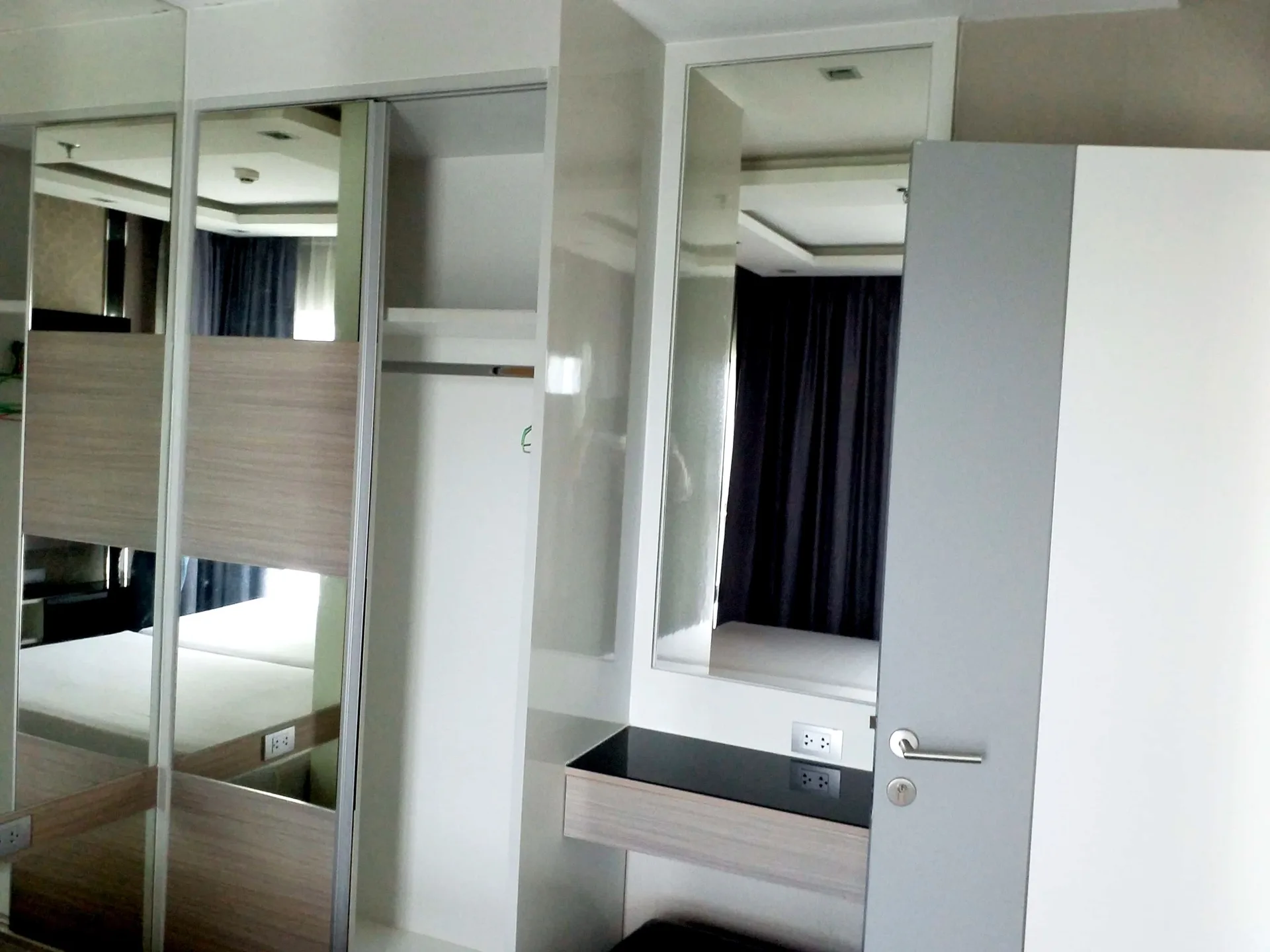 ห้องชุด ลาซานเทียร์ [ชั้น 25]