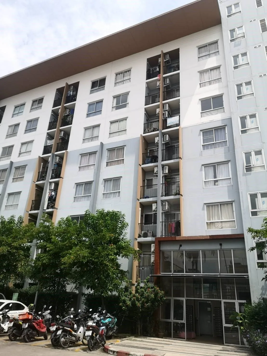 ห้องชุด พลัม คอนโด บางใหญ่สเตชั่น [เฟส 2 ชั้น 4 อาคาร E]