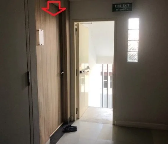 ห้องชุด เออบานี่ คอนโดมิเนียม [ชั้น 2]