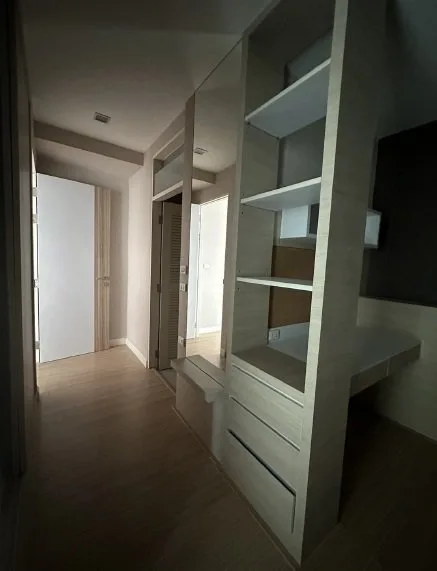 ห้องชุด เออบานี่ คอนโดมิเนียม [ชั้น 2]