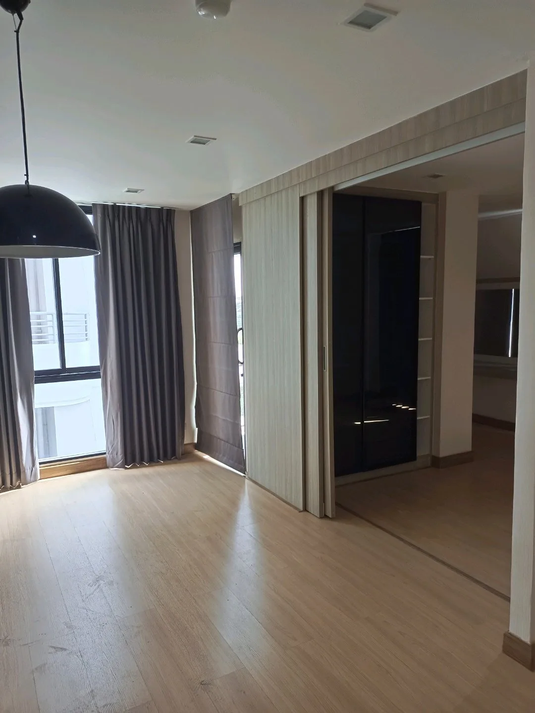 ห้องชุด ดิ เอช เอกมัย [ชั้น 5]