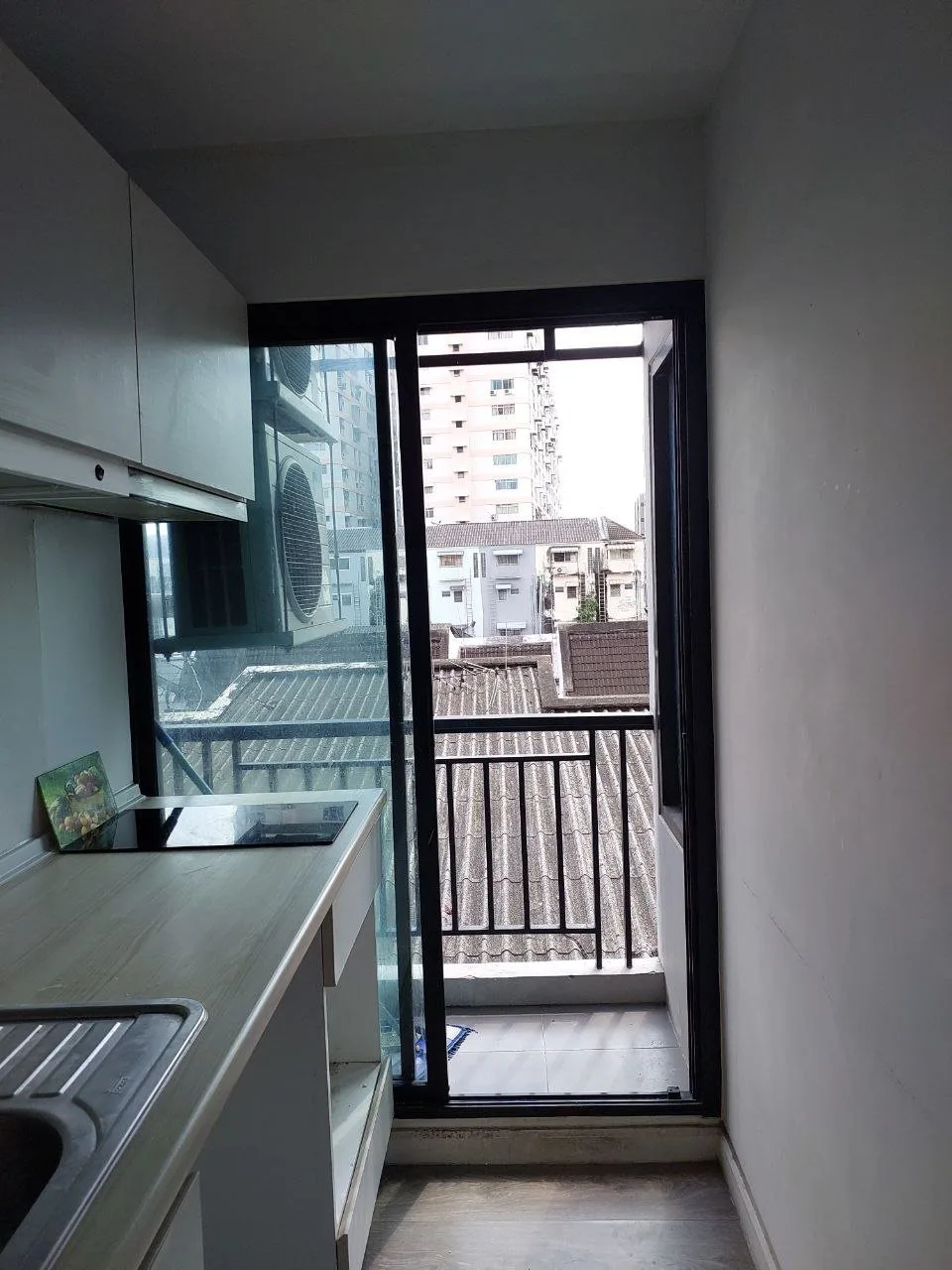 ห้องชุด พอส สุขุมวิท 103 [ชั้น 4 อาคาร A]