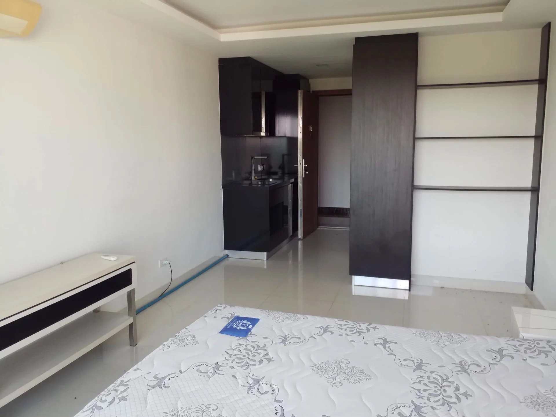 ห้องชุด คลับรอยัล ซี แอนด์ ดี [ชั้น 8]