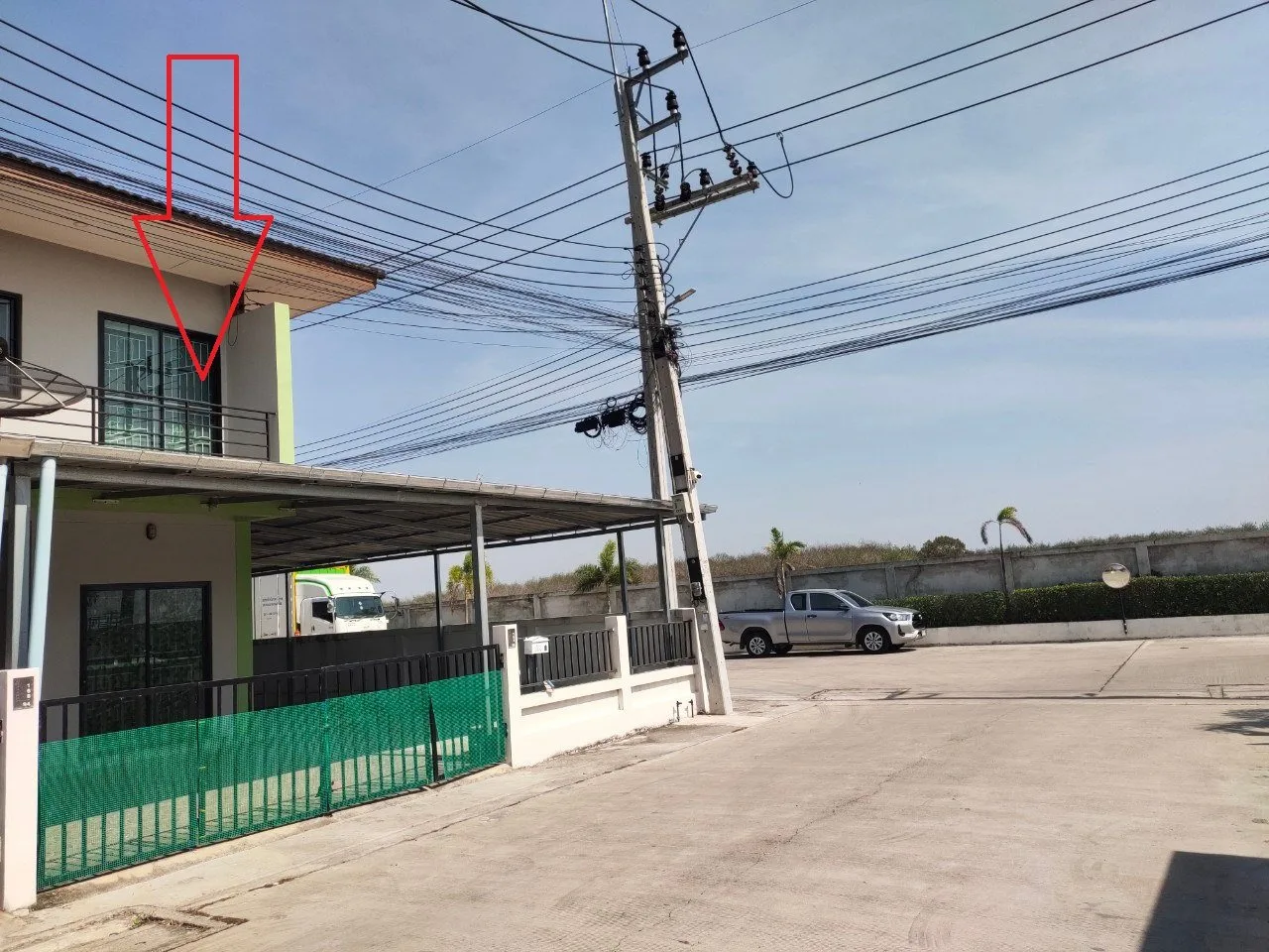 ทาวน์เฮ้าส์ บ้านจักรวาล แลนด์แอนด์เฮ้าส์ (มาบยางพร-ปลวกแดง) ปลวกแดง-ระยอง