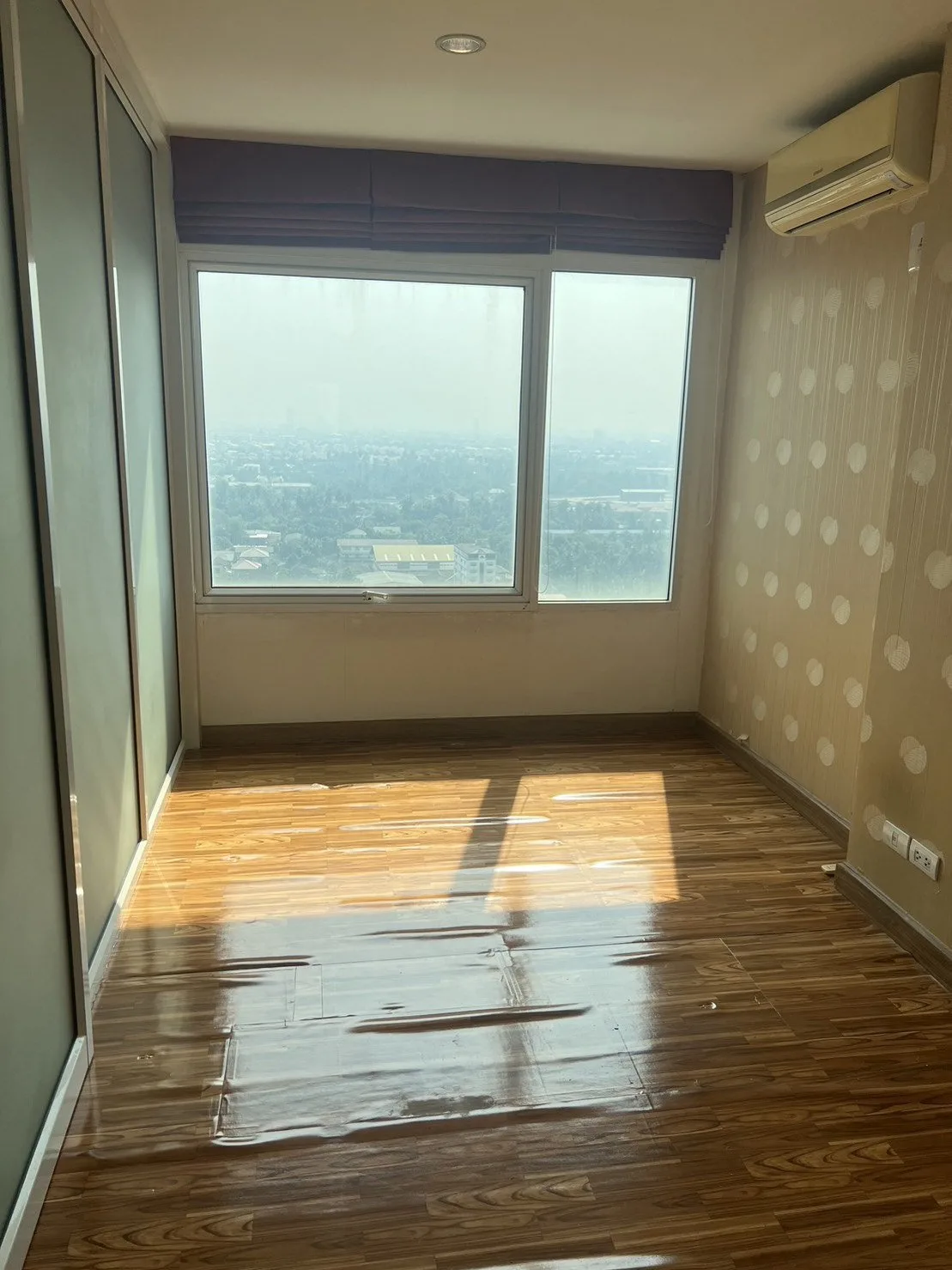 ห้องชุด แบงค์คอก ฮอไรซอน @สถานีเพชรเกษม 48 [ชั้น 20]