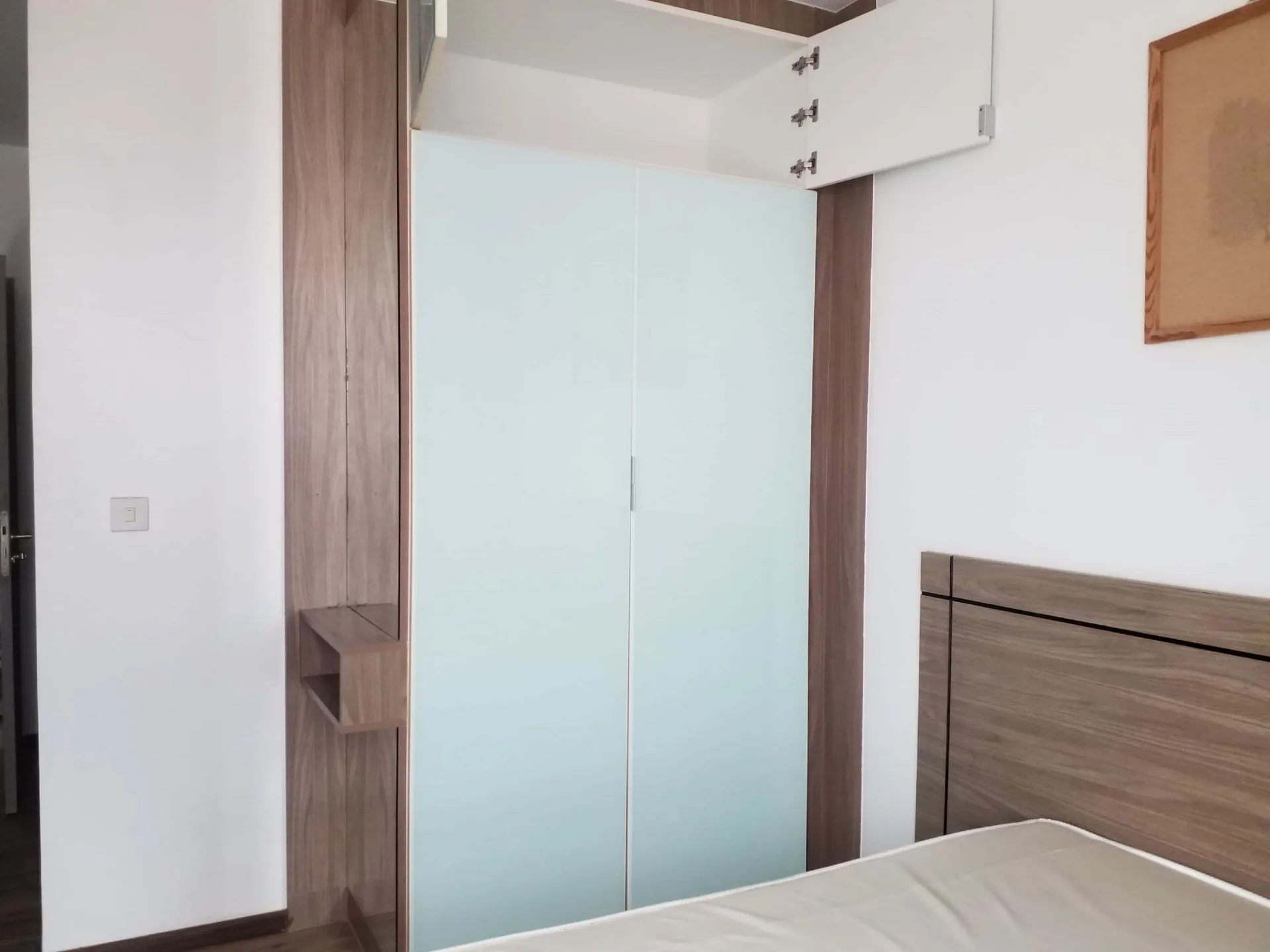 ห้องชุด ทรีท็อปส์ คอนโดมิเนียม [ชั้น 10]