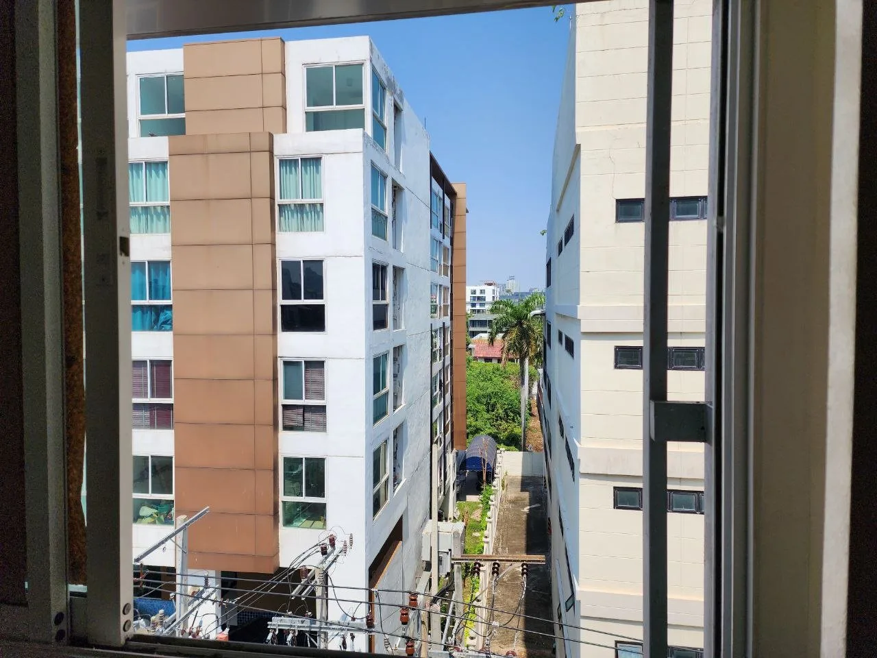 ห้องชุด ชาโตว์ อินทาวน์ สุขุมวิท 64A [ชั้น 6]