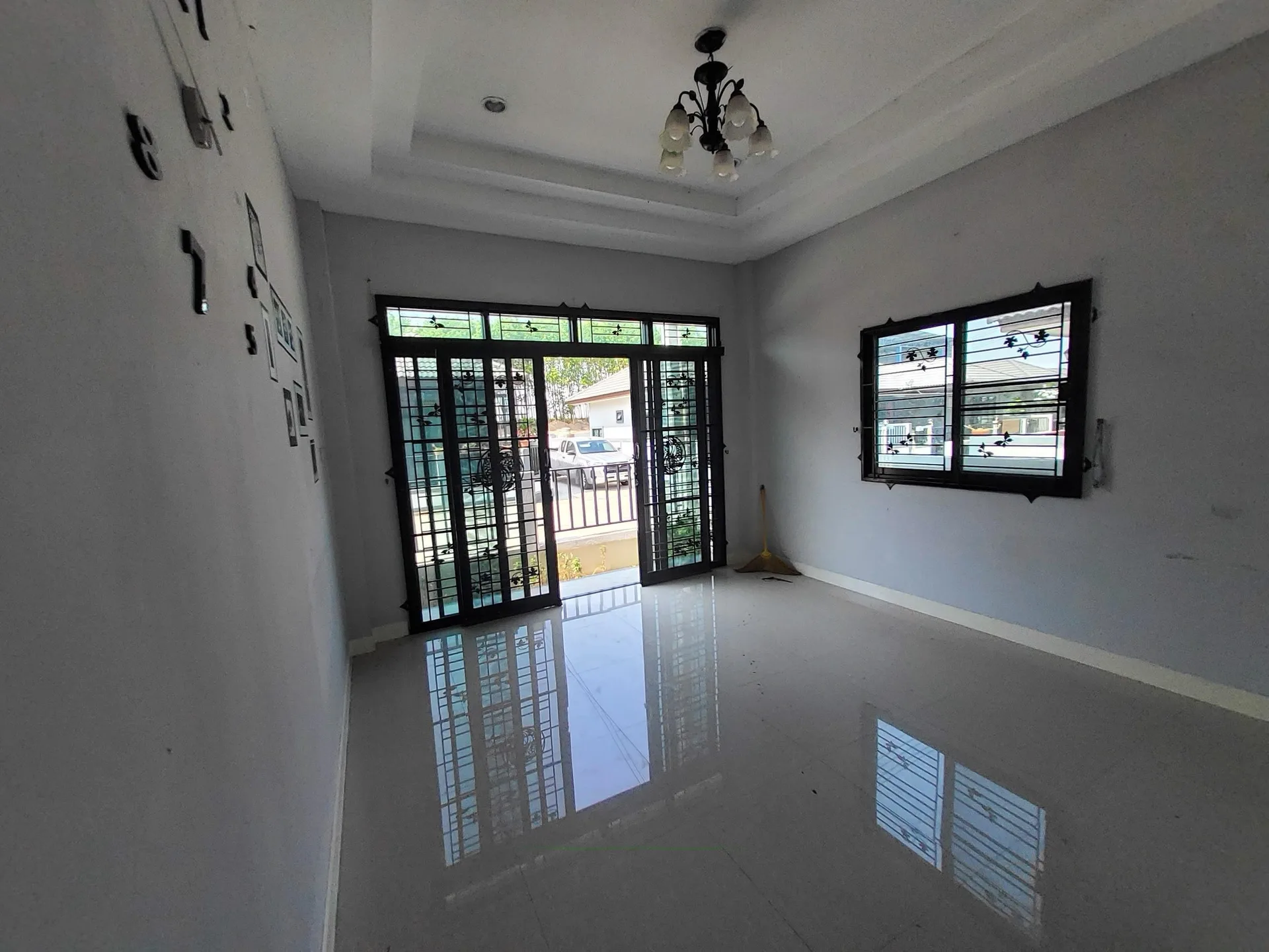 บ้านแฝด ธารา ฮิลล์ ปลวกแดง-ระยอง