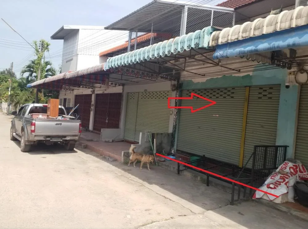 อาคารพาณิชย์ กาญจนดิษฐ์-สุราษฎร์ธานี
