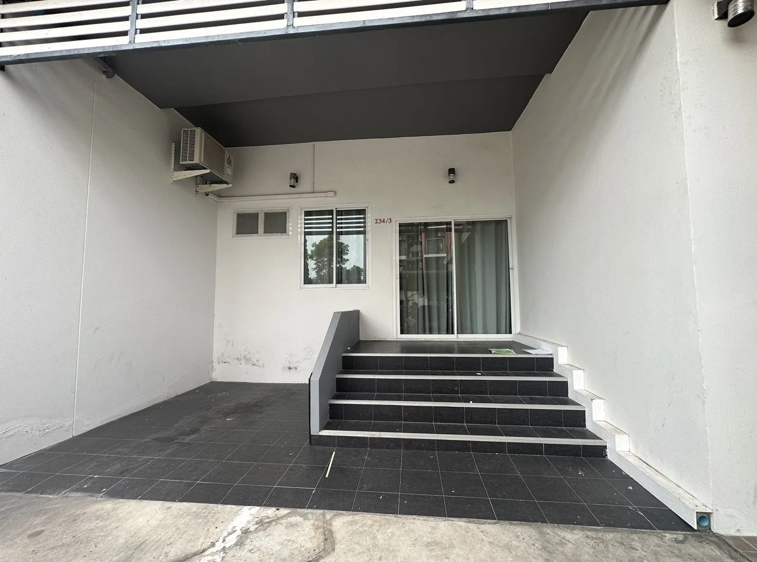 ห้องชุด ซี.เค.ซี. ระยอง คอนโด 1 [ชั้น 1]