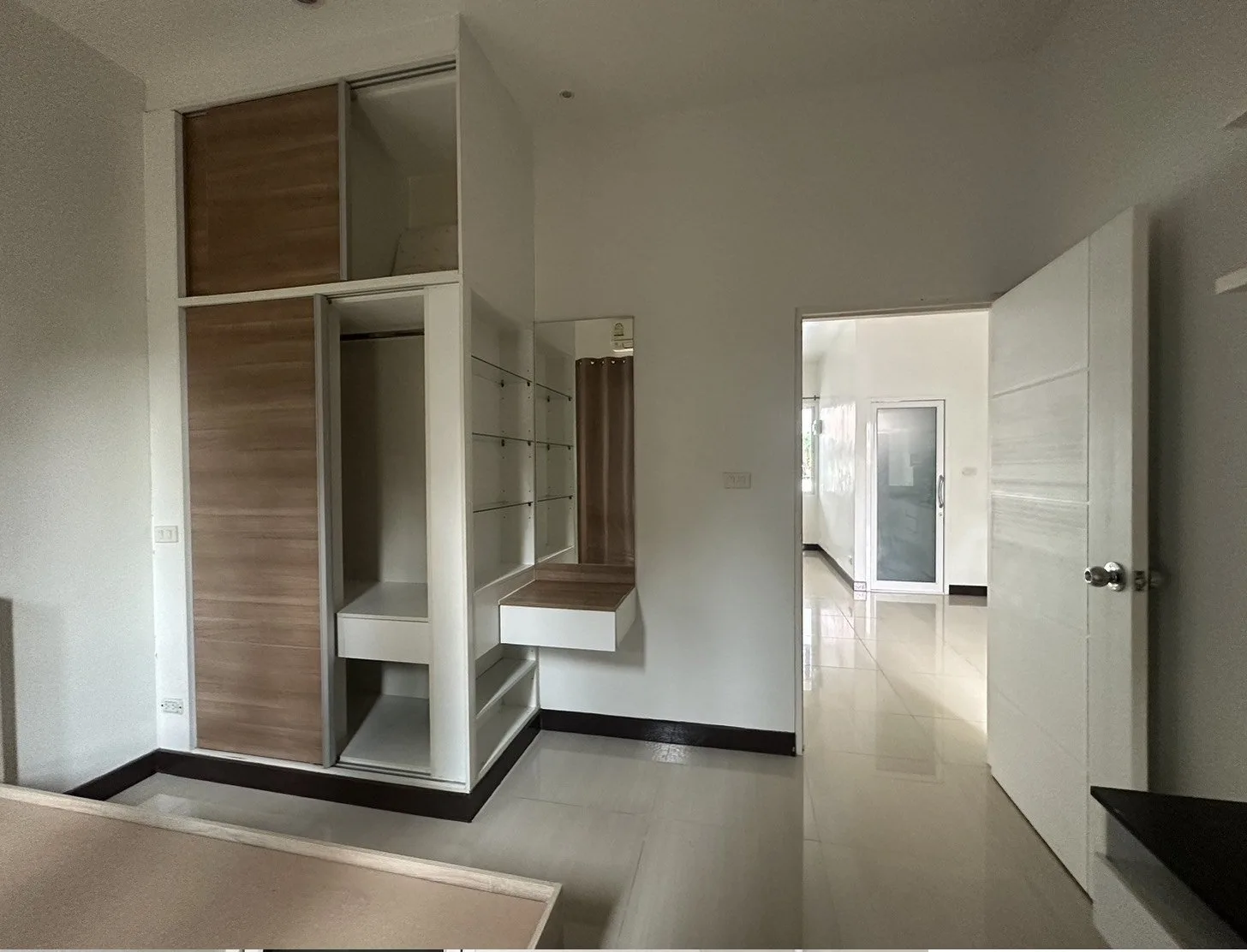 ห้องชุด ซี.เค.ซี. ระยอง คอนโด 1 [ชั้น 1]