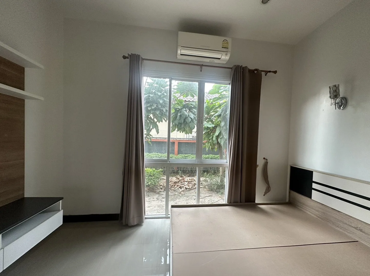 ห้องชุด ซี.เค.ซี. ระยอง คอนโด 1 [ชั้น 1]