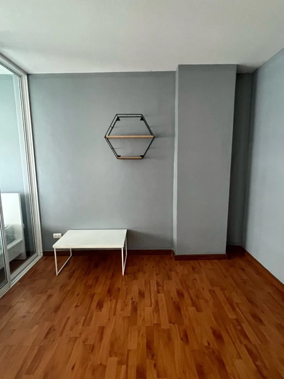 ห้องชุด ทิวลิปไลท์ คอนโดมิเนียม [ชั้น 5]