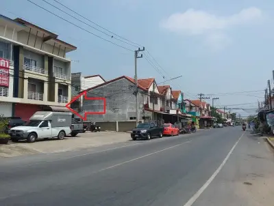 อาคารพาณิชย์ โฮมอินทาวน์ ลำลูกกา-ปทุมธานี รูปที่ 3