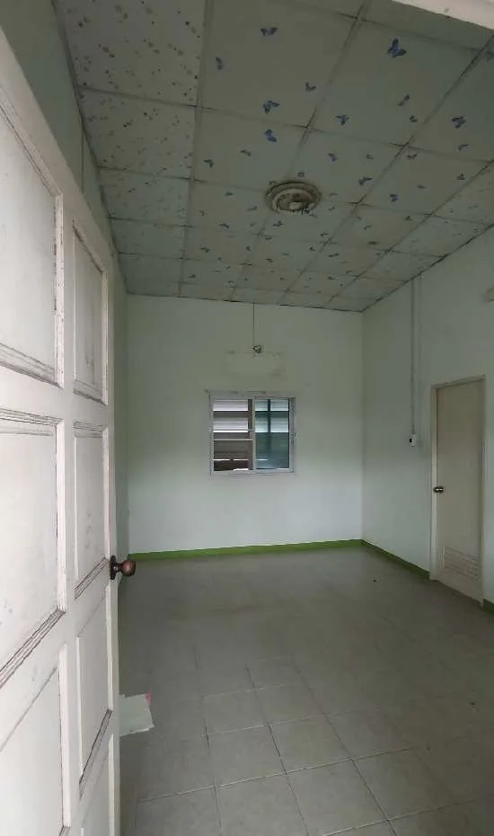อาคารสำนักงาน เมืองอุบลราชธานี
