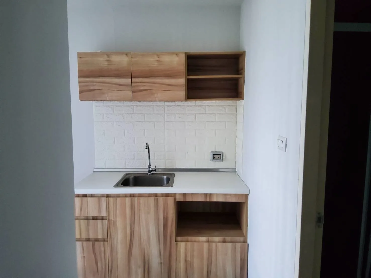 ห้องชุด แฮปปี้ คอนโด ดอนเมือง เดอะ เทอมินอล [ชั้น 8 อาคาร C]