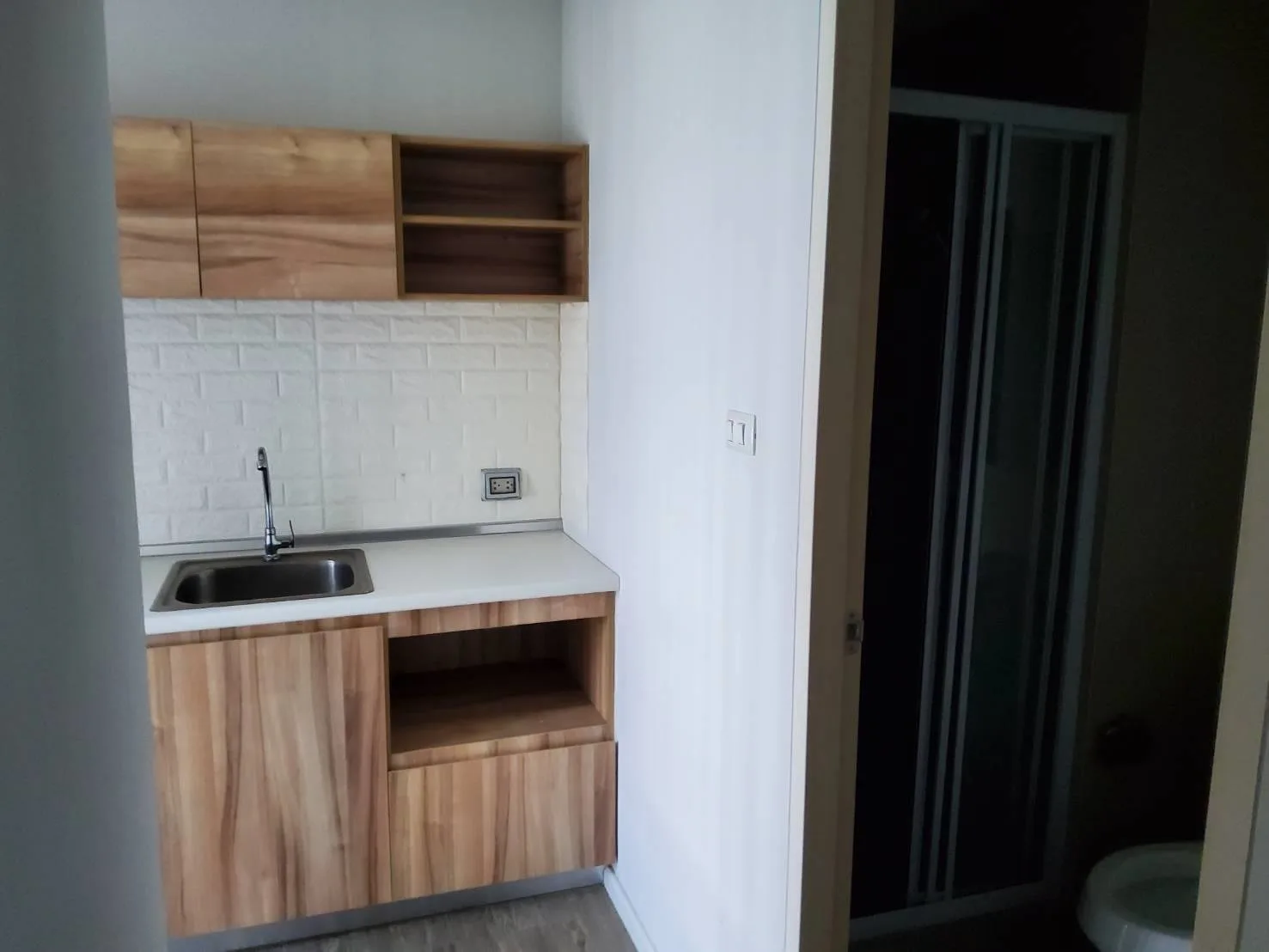 ห้องชุด แฮปปี้ คอนโด ดอนเมือง เดอะ เทอมินอล [ชั้น 8 อาคาร C]
