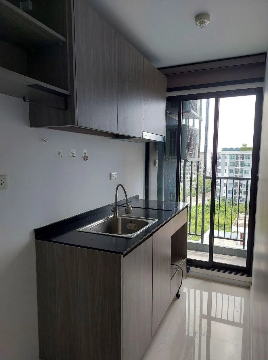 ห้องชุด บี ลอฟท์ ไลท์ สุขุมวิท 115 เอ  [ชั้น 8 อาคาร A]