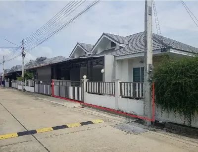 บ้านแฝด บ้านกุลธนา พานทอง-ชลบุรี รูปที่ 3