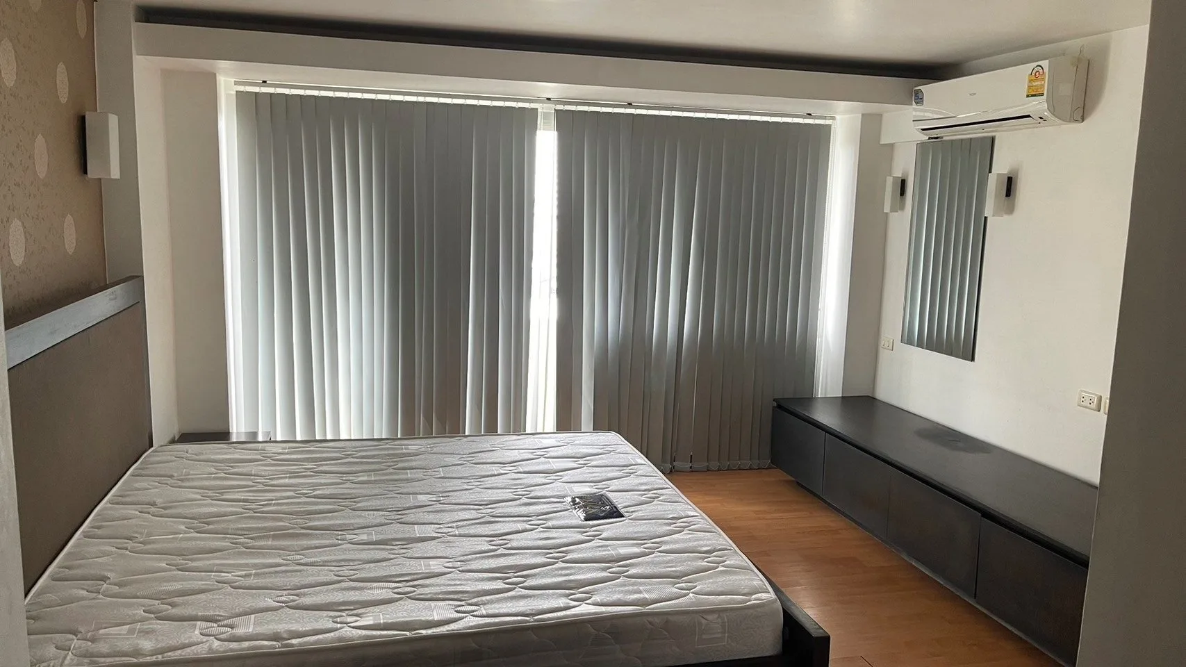 ห้องชุด แฟมิลี่ ปาร์ค [ชั้น 6]