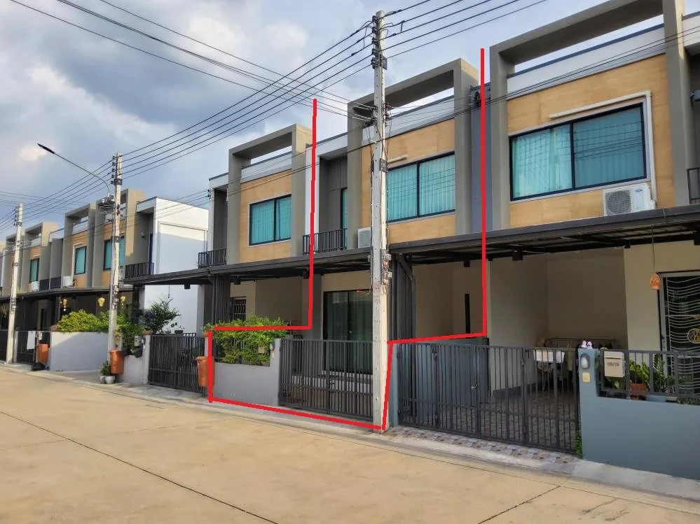 ทาวน์เฮ้าส์ เมืองปทุมธานี