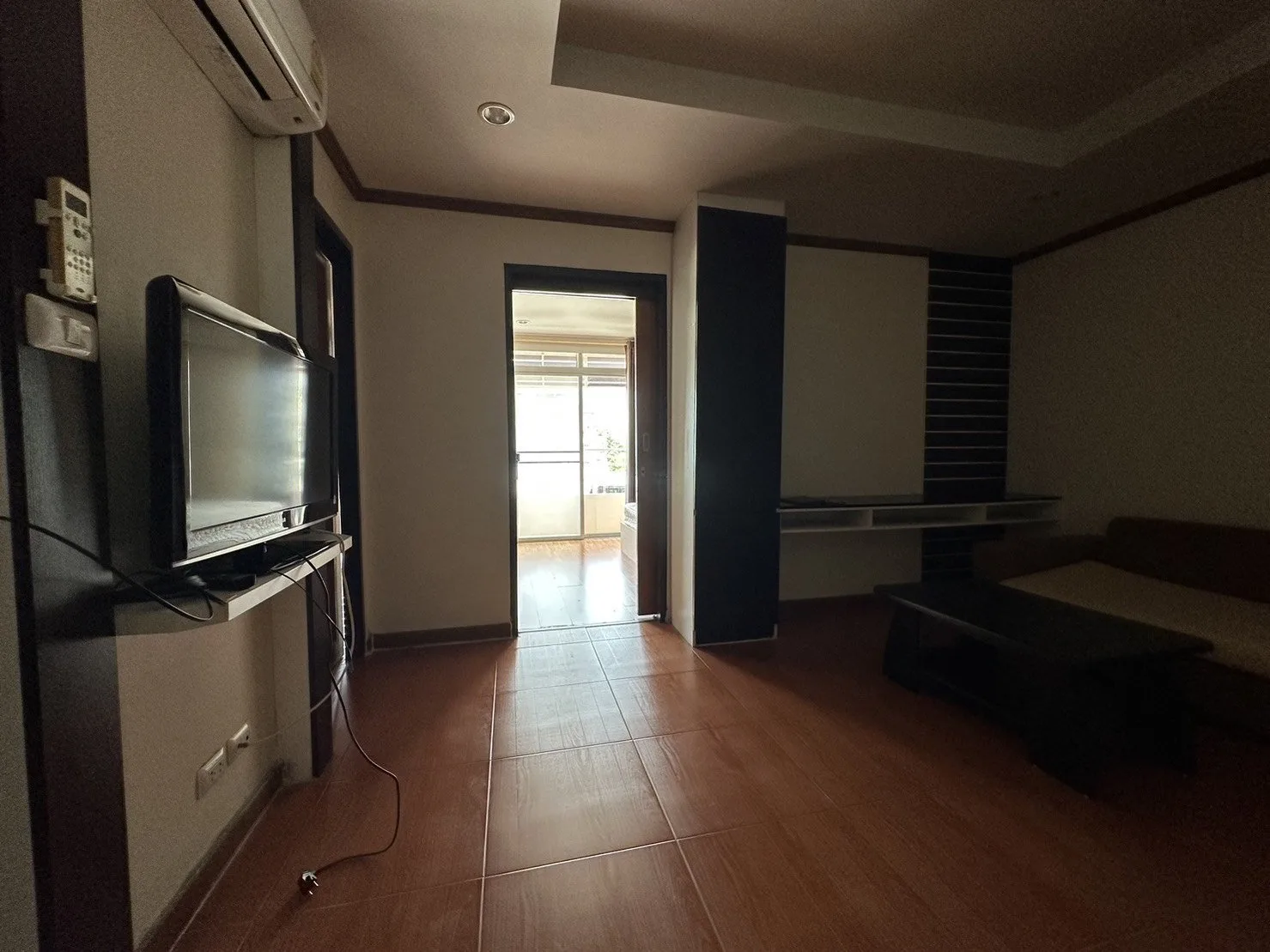 ห้องชุด คาร์พีเดี้ยม คอนโด ทาวน์ [ชั้น 2 อาคาร A]