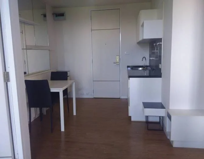 ห้องชุด ไอคอนโด บี [ชั้น 3]